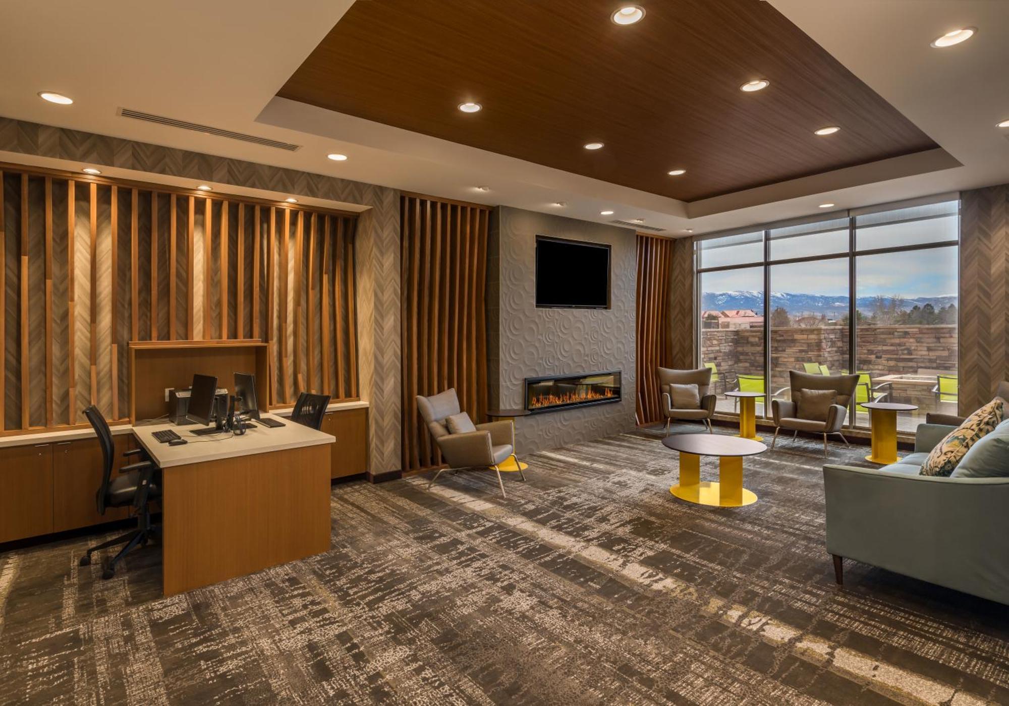 Springhill Suites By Marriott Рино Экстерьер фото
