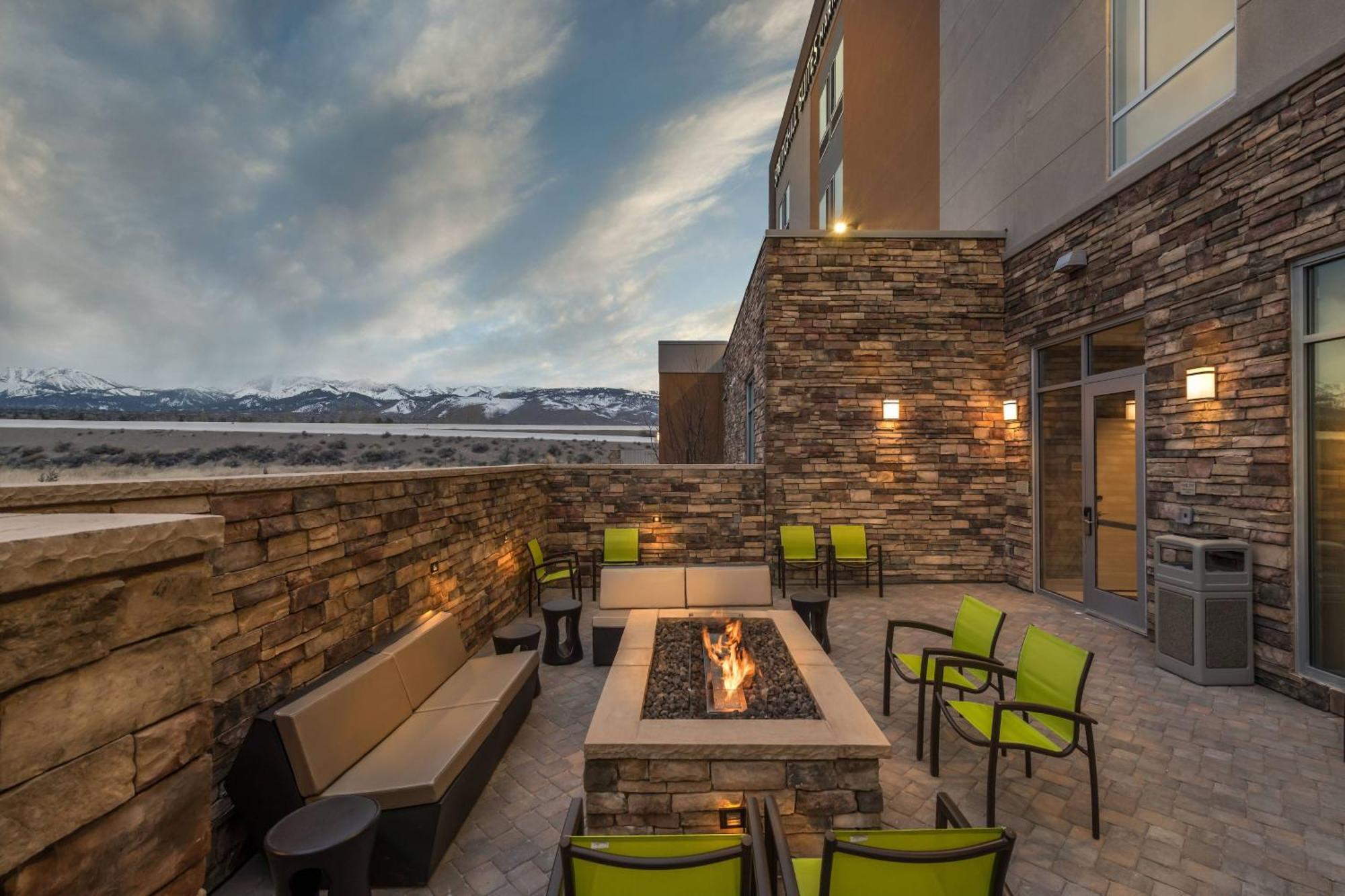 Springhill Suites By Marriott Рино Экстерьер фото